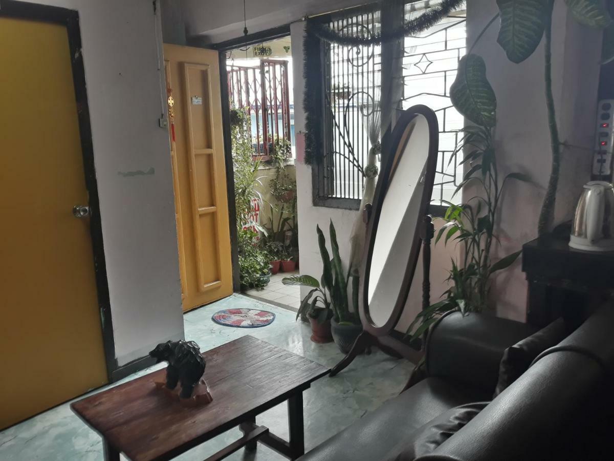 Cv Bed N Bath Acomodação com café da manhã Baguio City Exterior foto